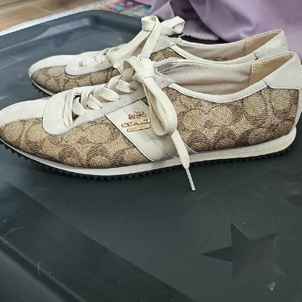 Coach Cream Sneakers with Monogram Pattern Womens 9.5 EUC